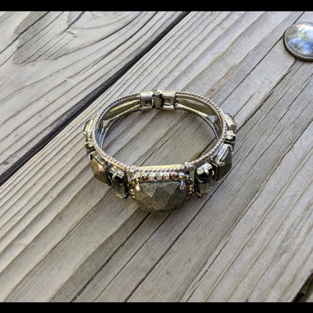 "Concrete Jungle" SORRELLI Bracelet - Picture 5 of 5